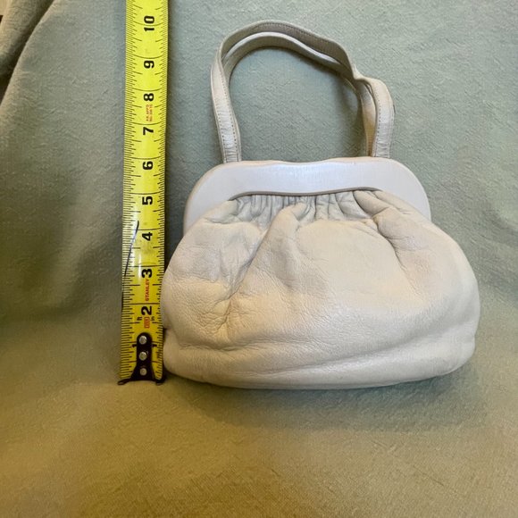 Purse - Picture 7 of 9